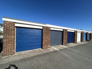 Photo 21- click for photo gallery